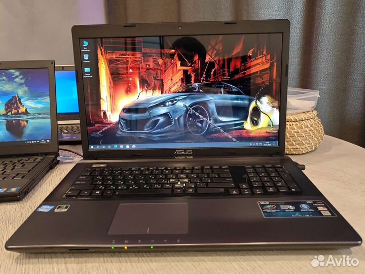 Asus K95V 18.4