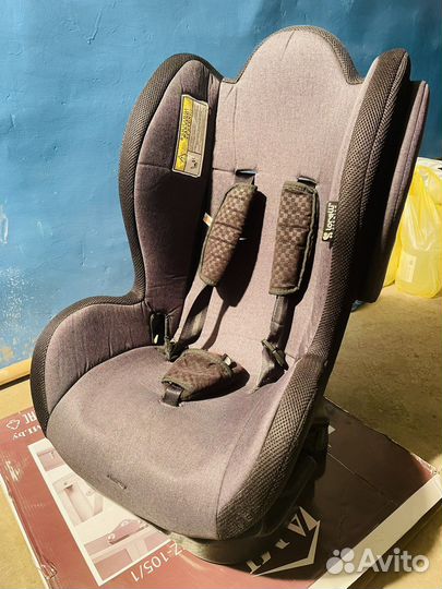 Автокресло 0-18 кг