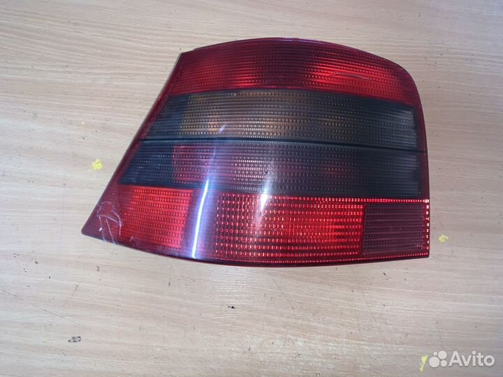 Фонарь левый vw golf 4