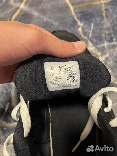 Кроссовки nike