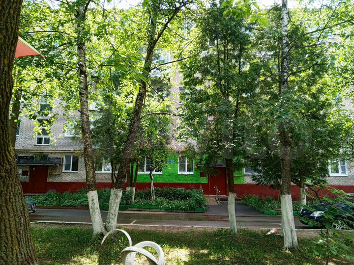 2-к. квартира, 46 м², 2/5 эт.