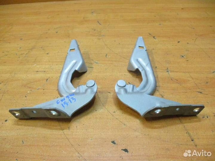 Петля капота Mitsubishi Outlander XL (CW) 2006-20