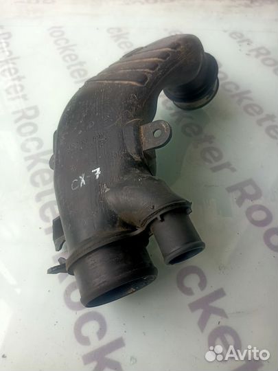 Патрубок воздушного фильтра Mazda CX7 L3K913230