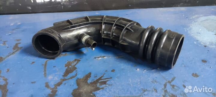 Патрубок воздушного фильтра LADA Granta