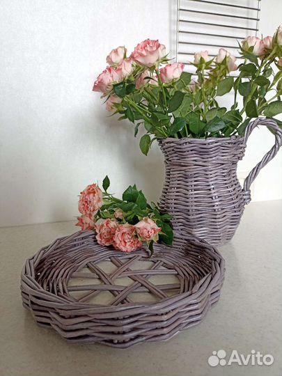 Корзина плетеная для подарков