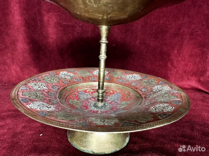 Этажерка фруктовница конфетница латунь индия СССР