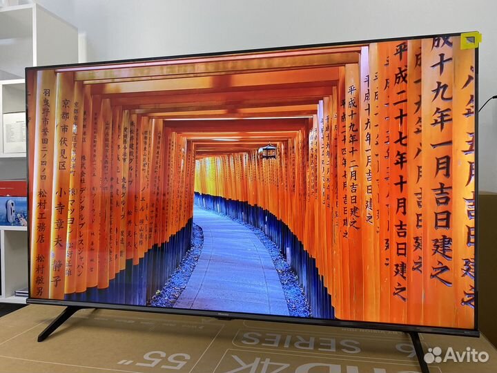 Телевизор SMART 55 (140см)