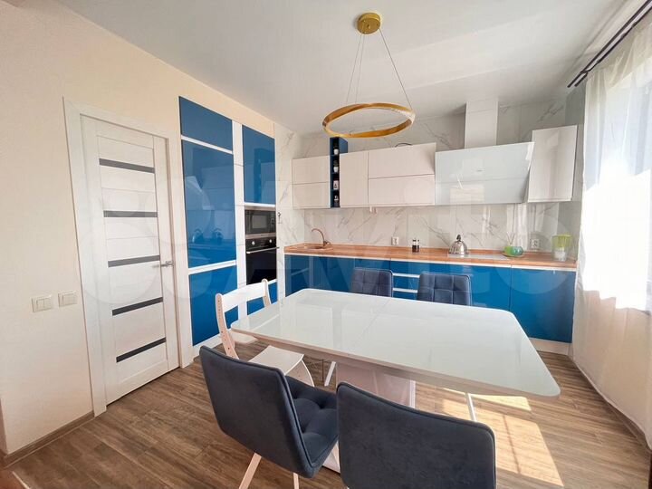 Дом 204 м² на участке 2 сот.