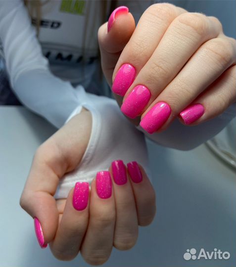 Маникюр и педикюр Зябликово.Шипиловская