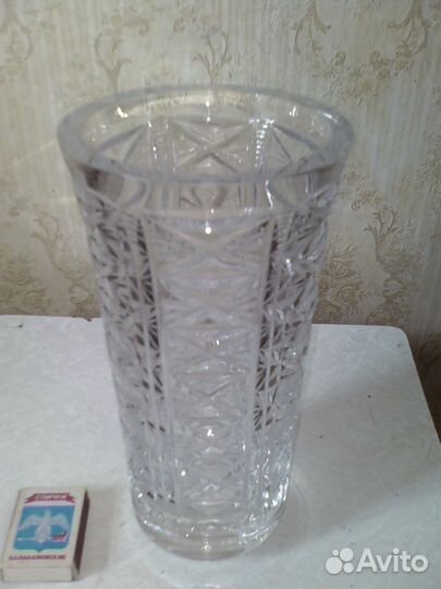 Старинная ваза