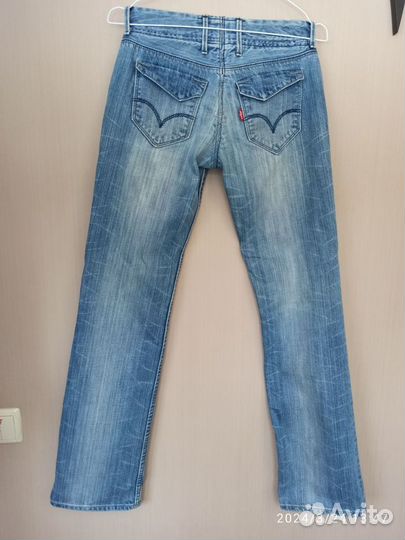 Джинсы женские Levis Blue