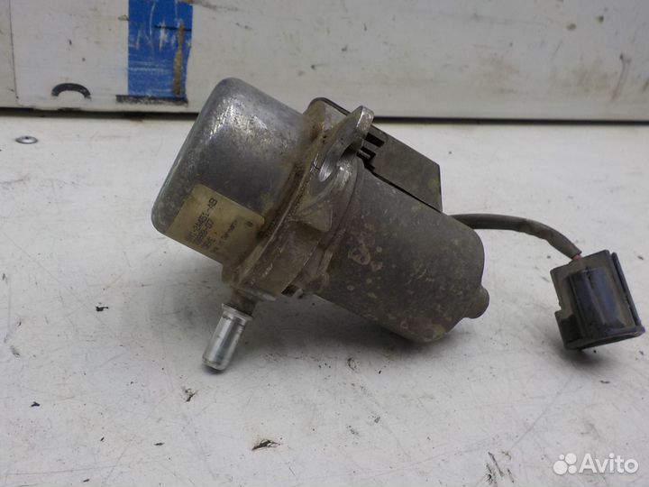 Насос вакуумный Ford Kuga 2008