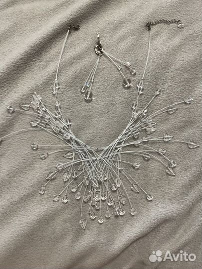 Swarovski колье
