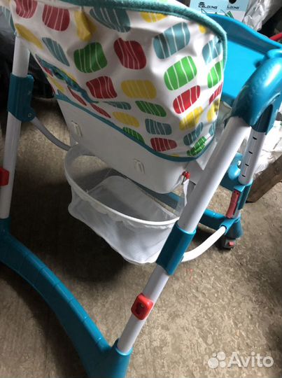 Детский стульчик для кормления