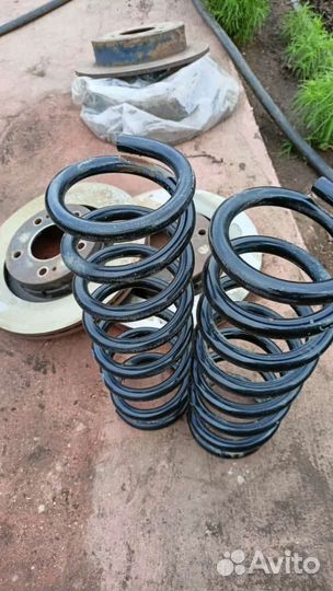 Пружины задние Mitsubishi Outlender XL