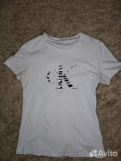 Calvin klein футболка