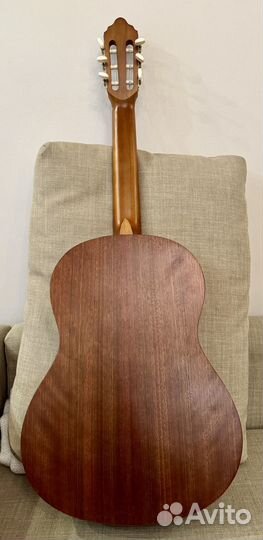 Классическая гитара