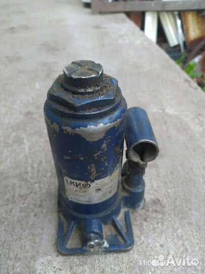 Домкрат гидравлический бу