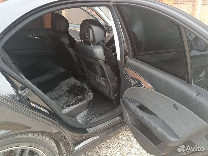 Передние сиденья