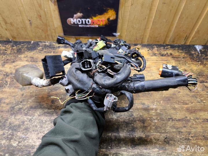 Gsx-r600 06-07 k6 k7 проводка коса