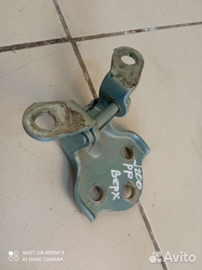 Петля двери передняя правая верхняя Lacetti