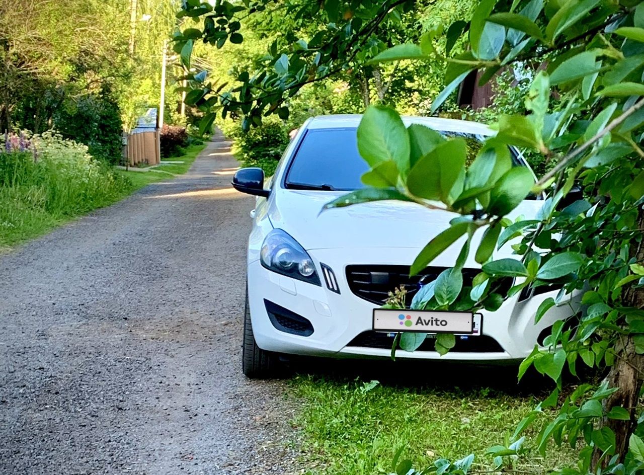 Volvo S60: фото владельца