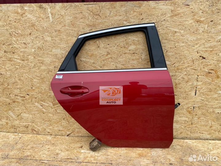 Дверь задняя правая Kia Proceed (2018-2021)