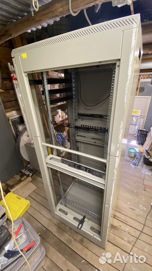 Серверный шкаф