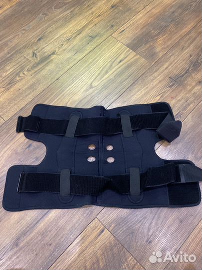 Бондаж компрессионный на коленный сустав