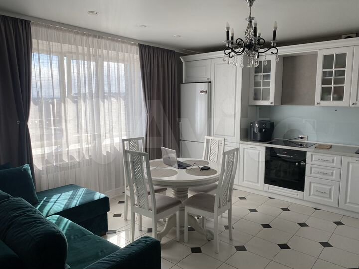 2-к. квартира, 56 м², 7/10 эт.