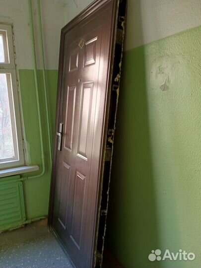 Дверь входная металлическая