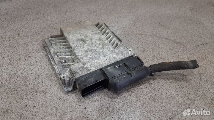 Блок управления двигателем WV Passat B6 2.0 tdi