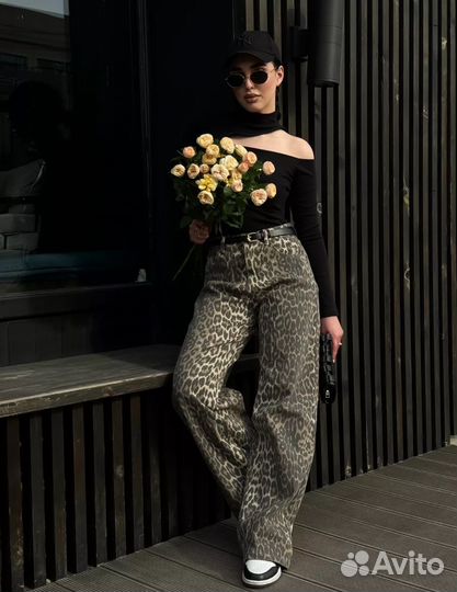 Леопардовые джинсы женские