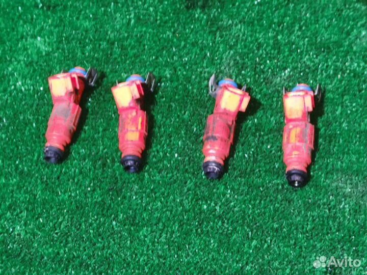 Форсунка топливная Mazda Mpv 2.3 2005