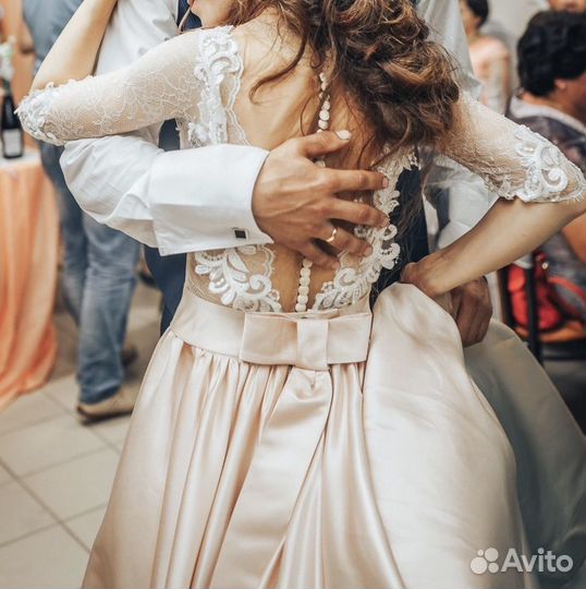 Свадебное платье пышное