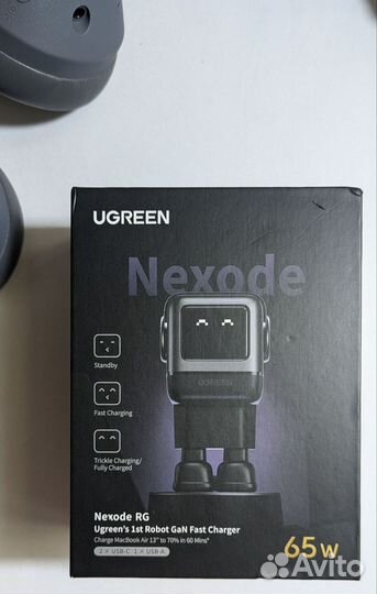 Зарядное устройство ugreen Nexode Robot GaN 65W