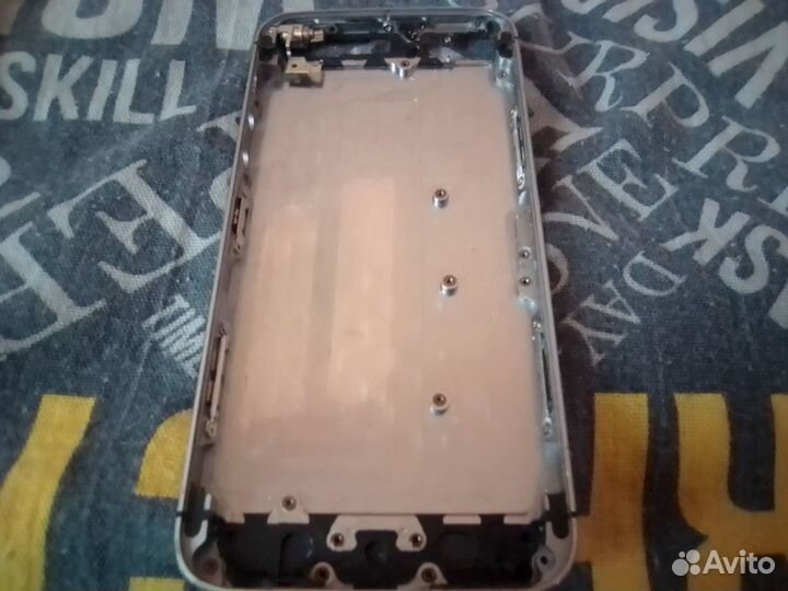 Запчасти на айфон 5s