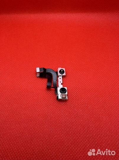 Фронтальная камера на iPhone 12