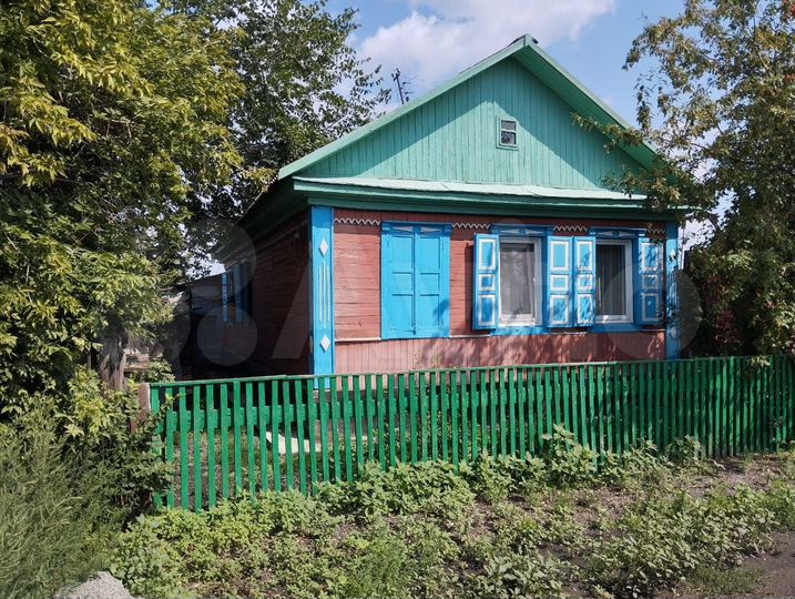 Дом 50 м² на участке 5 сот.