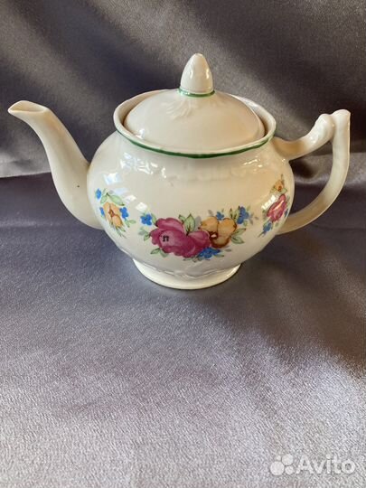 Чайник заварочный, сахарница фарфоровый СССР
