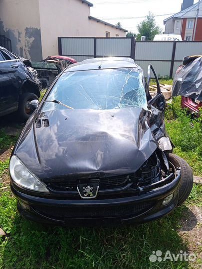 Peugeot 206 Полный разбор 1.4 MT 2008 г.в