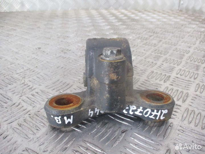 Кронштейн переднего стабилизатора Mercedes-Benz A9