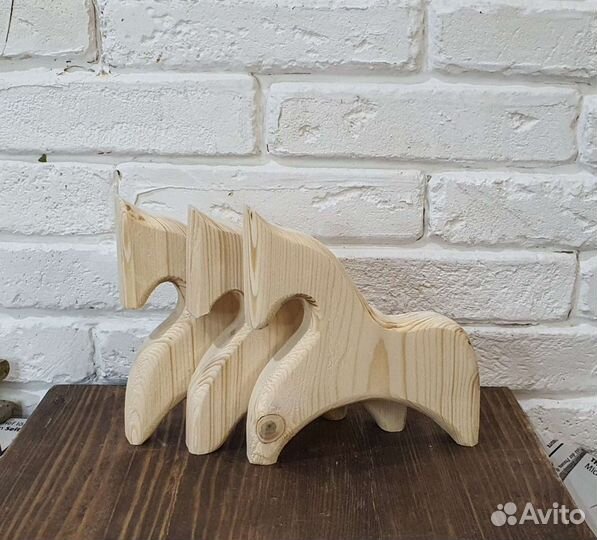Деревянная лошадка