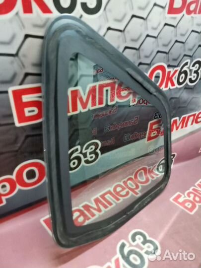 Стекло задний правый Renault Duster