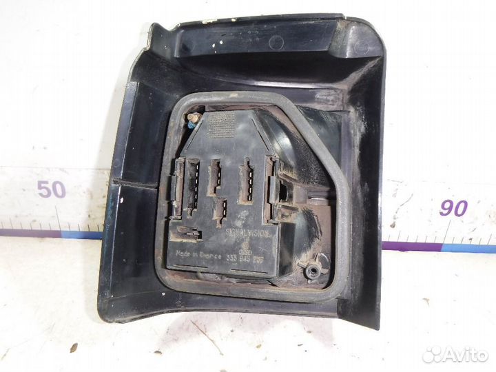 Фонарь задний правый VW Passat B3