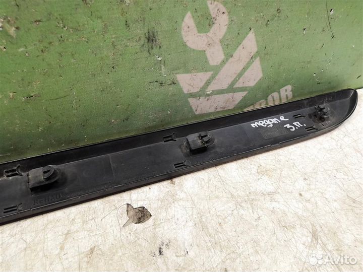 Молдинг задней правой двери Рено Меган 2