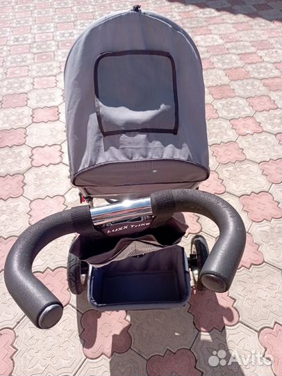 Детский велосипед с родительской ручкой