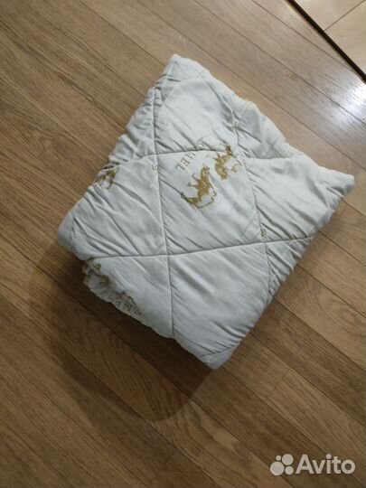 Одеяло 1.5 спальное бу