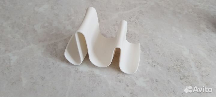 Подставка для крышек