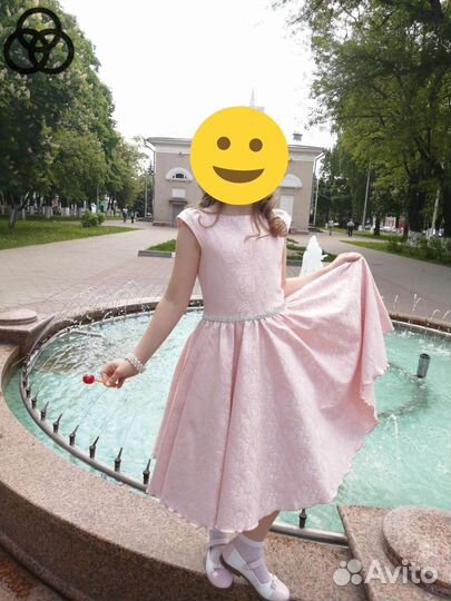 Платье для девочки нарядное